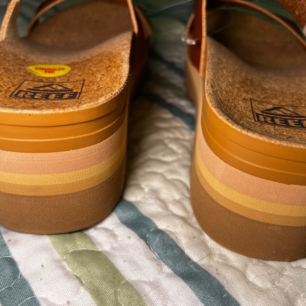Reef Tan Cork Platform Slide Sandals - Picture 5 of 8